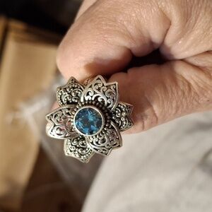 Blue Topaz In Sterling Silver .925 Floral Ring Sz 8.5 Scroll Work